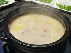 -大匠工房古船木艺术餐厅·猪肚鸡专门店(长白仙岛店)