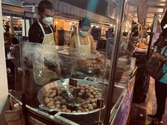 -席娜卡琳火车铁道夜市