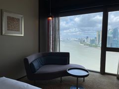 -上海外滩茂悦大酒店