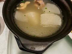 清炖萝卜牛尾汤-京香轩·中餐厅(上海中庚聚龙酒店)