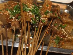 -三个大叔烤羊肉串·炭炉砂锅菜(西三旗店)