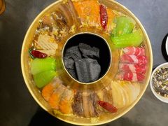 牛肉什锦火锅（中份）-鼓楼东街老火锅(鼓楼店)