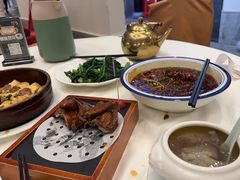 -五谷芳乳鸽王(海景店)