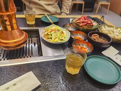 -臻牛烤肉