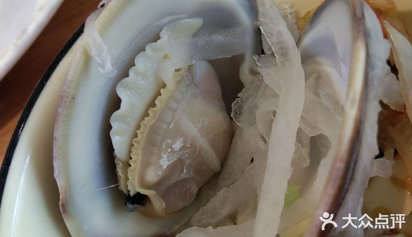姜母鸭是他家的招牌，超级适合本地人的口味