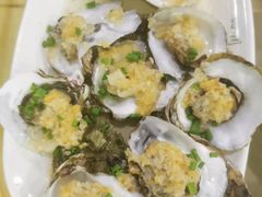 -四川小胡子海鲜(丁村万人海鲜广场店)