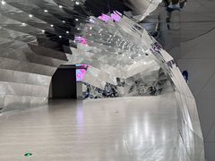 -涨巢·潮玩水疗局