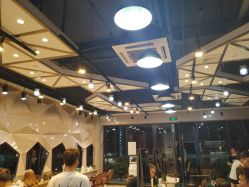 -PE SALON