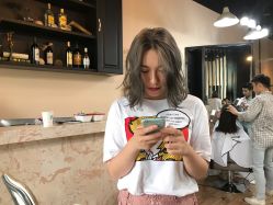 -茶发Salon·烫发染发理发