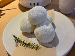 -关东小磨东北菜(上海长风大悦城店)