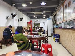 大堂-兴兴旺·冬瓜盅·啫啫煲(西华路店)