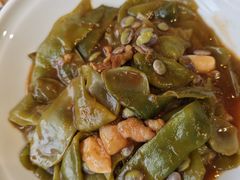 -关东小磨东北菜(上海长风大悦城店)