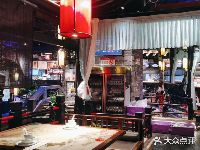 红蜡烛•瓦罐粥家常菜•夜宵(中山路店)图片