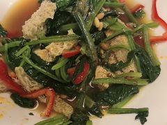 -清真·卡德尔大叔新疆主题餐厅(龙汇路店)