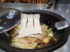 -屯老二农家铁锅炖(奥运村店)