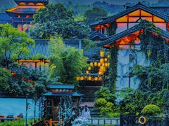 -茅山东方盐湖城景区