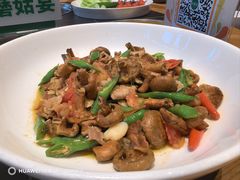 -黔蘑菇四季餐厅(观山湖店)