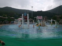 -汤山欢乐水世界
