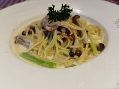 奶油培根蘑菇意面-鲨鱼美式餐厅酒吧Sharky