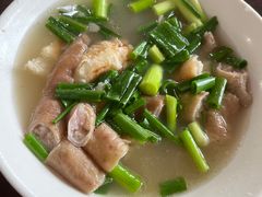 -金卯白肉罩火烧