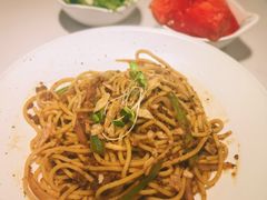 -汤姆家的牛排意面披萨(新城市广场店)