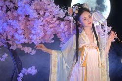 -汉仪华裳汉服馆(打浦桥店)