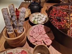 -白乐天毛肚火锅馆(解放碑店)