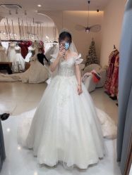 -Color卡诺婚纱礼服馆(南京严选店)