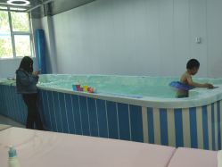-海豚湾婴儿游泳(塘沽店)
