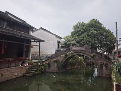-丝绸小镇荻港古村