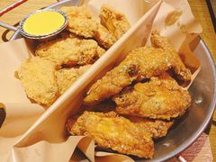 炸鸡翅一半一半-富乐满韩国正宗炸鸡韩国料理(虹泉路店)