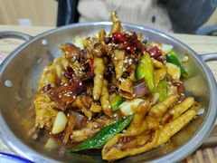 干锅姜辣凤爪-江城燕子大排档(江汉路步行街店)