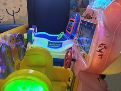 -嗨翻Hi-Fun竞技主题乐园·蹦床亲子生日轰趴(国光1937店)