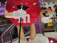 -m豆巧克力世界(上海世茂广场店)
