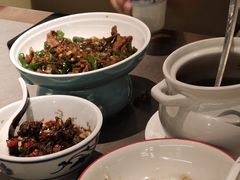 -山涧肴·湘味家肴(松岗满纷天地店)