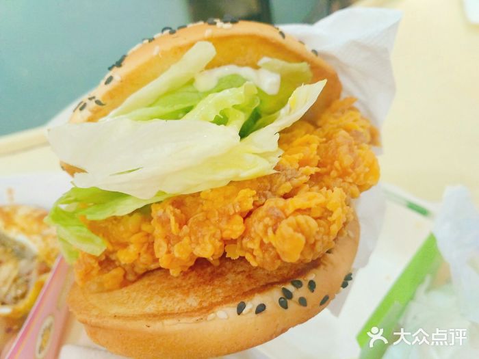 德克士(平海路店)超级鸡腿堡图片