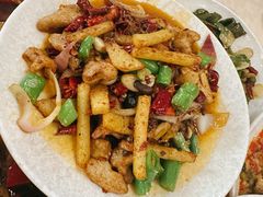 -茅屋大酒店