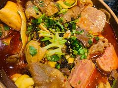-成都你六姐·牛肉冒菜(上海环宇荟店)