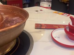 -毛辣果·贵州红酸汤牛肉火锅(西单店)