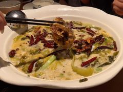 -江渔儿酸菜鱼专门店(明珠广场店)