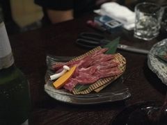 -山川小町·极番烧肉(新地假日广场店)