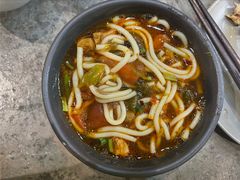 小锅米线-半山腰·云南菜(侨福芳草地店)