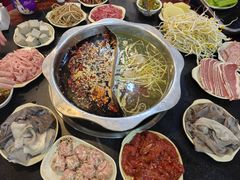 -储奇门鳝鱼火锅(总店)