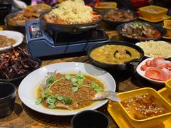 -老闵田螺馆·南昌特色小炒(梦时代店)