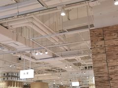 大堂-七鲜超市(瑞虹天地太阳宫店)