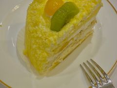 招牌芒果蛋糕-COVA(新天地Xintiandi店)