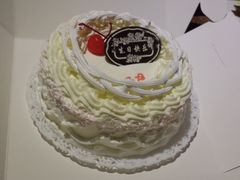 -红宝石·鲜奶小方·海派西点房(南丹店)