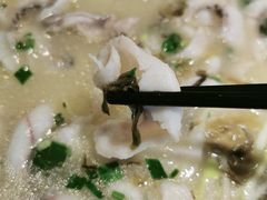 -严厨老坛酸菜鱼(吴江万宝店)