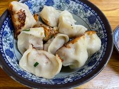-无名氏宵夜小摊(祝家三姐妹馄饨店)