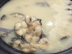 -鑫悦楼煎蟹·16年海鲜大排档